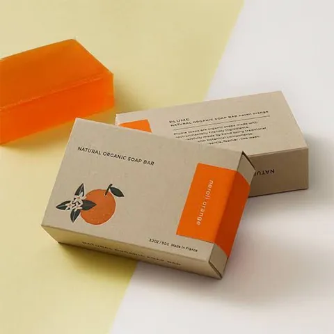 Spot colour on a kraft box